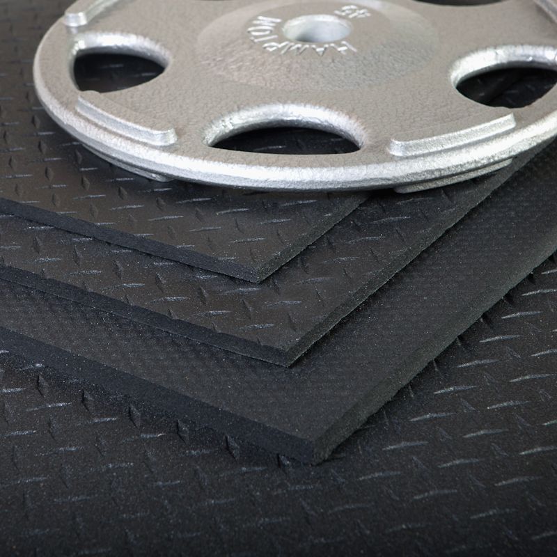 Gym Floor Rubber Mat Set- 4'x6'x1/2" SuperMat Black